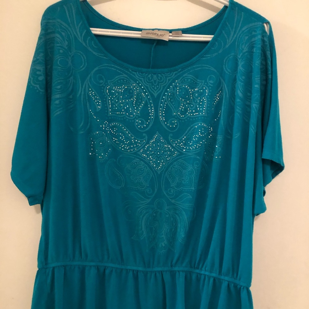 Avenue women’s blouse cold shoulder sleeves